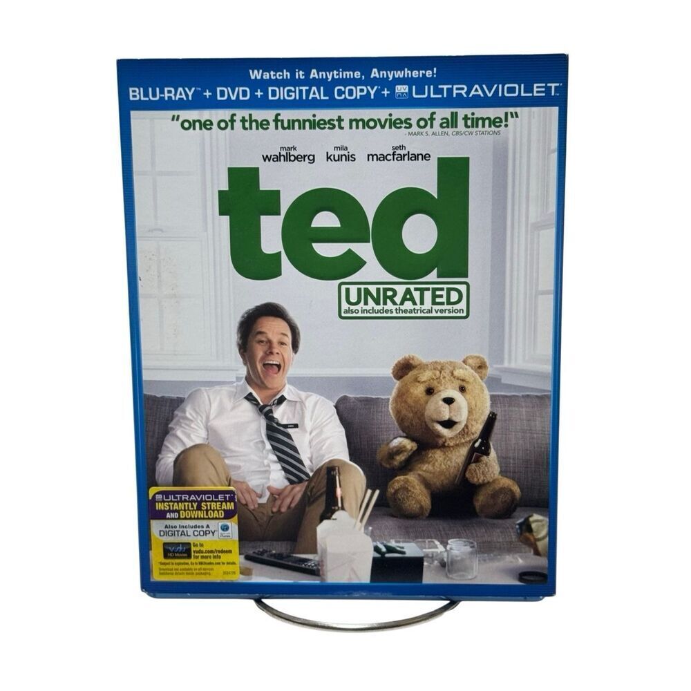 Ted (Two-Disc Combo Pack: Blu-ray + DVD unrated) Universal